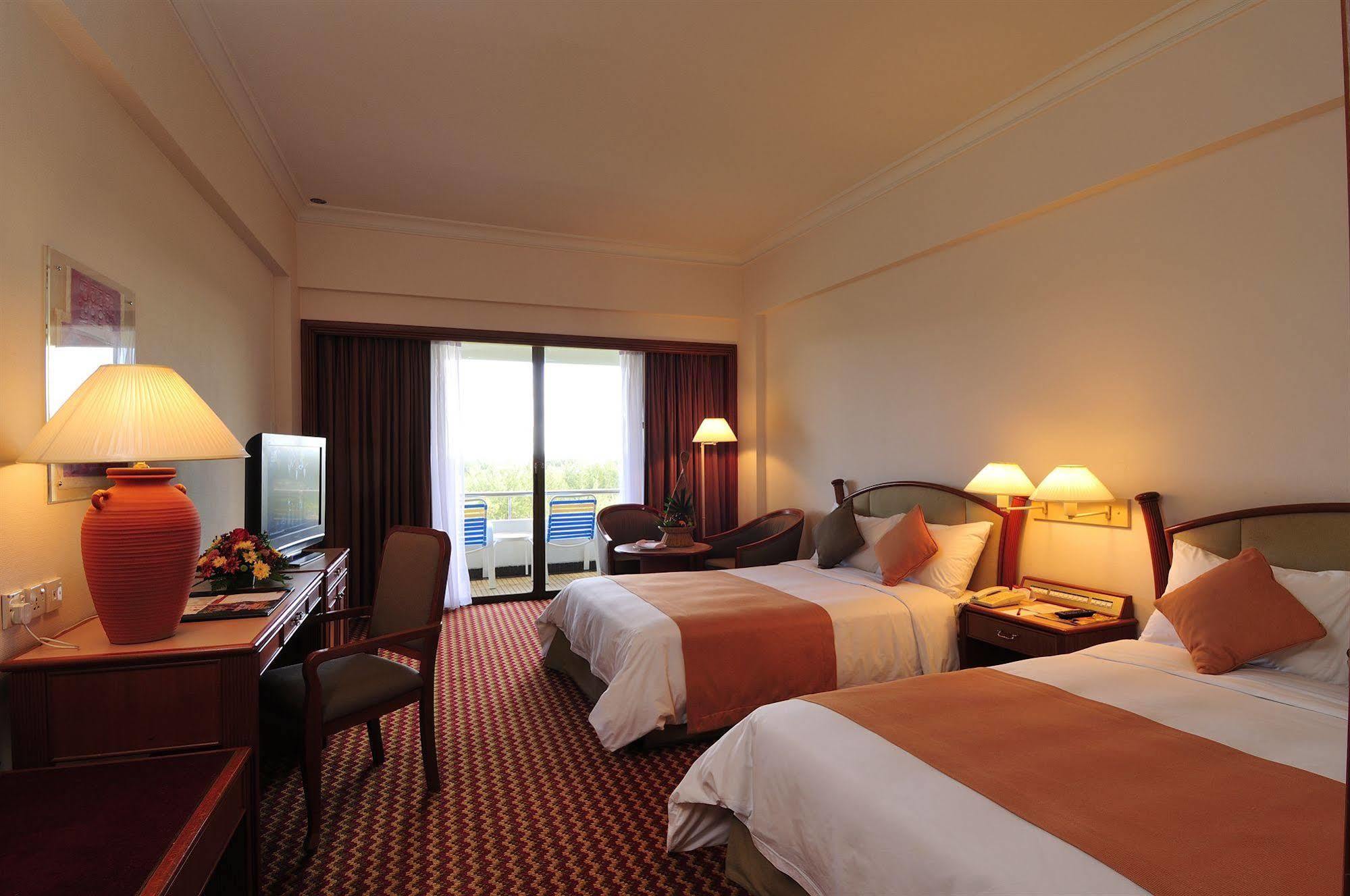 Parkcity Everly Hotel 米里 外观 照片